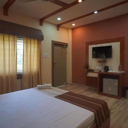 Banabithi Resort Bhangar Buitenkant foto