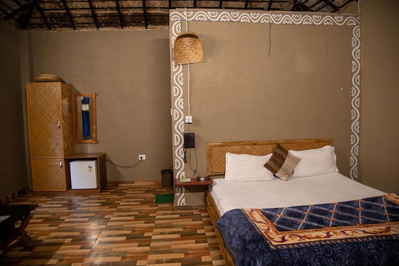 Banabithi Resort Bhangar Buitenkant foto