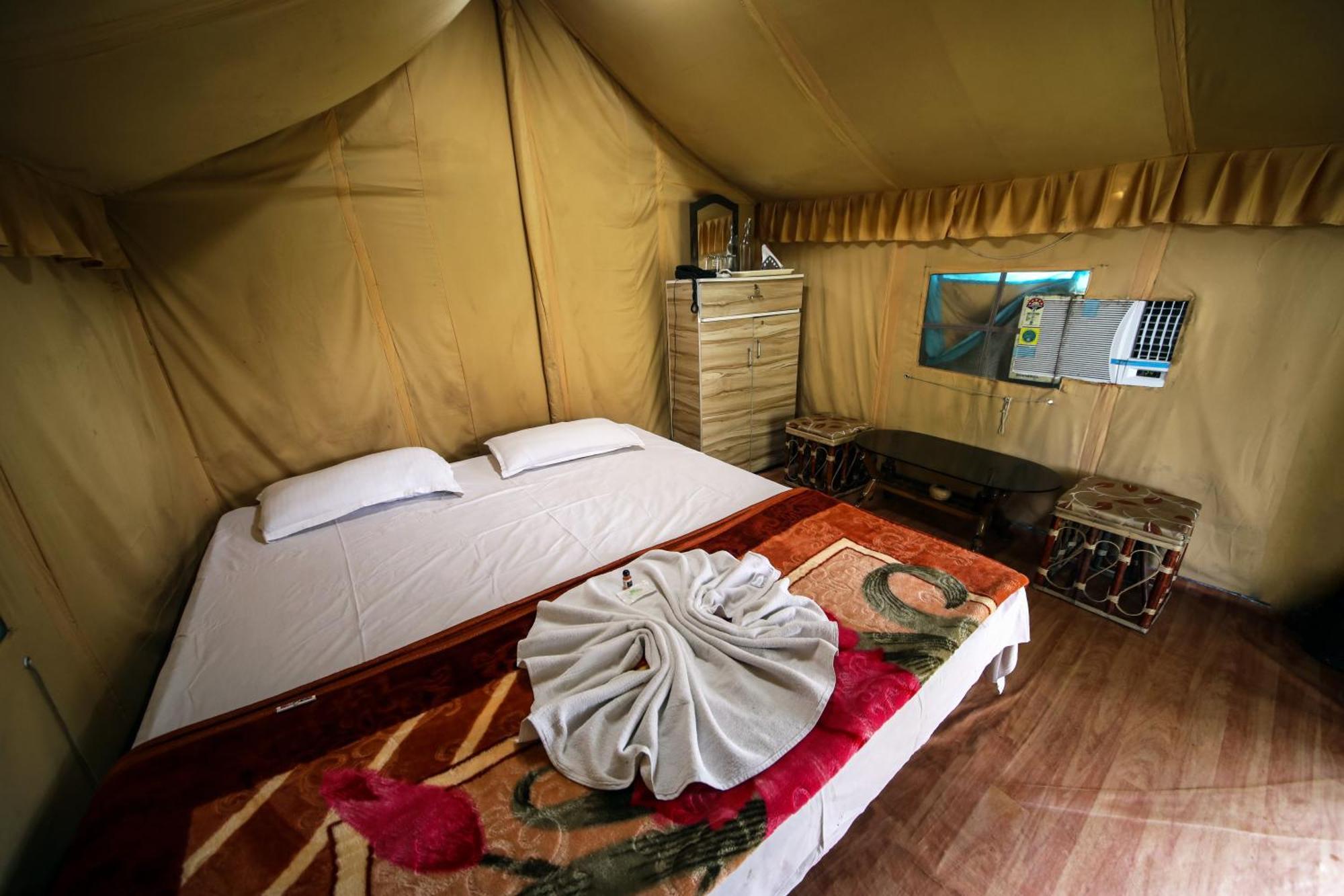 Banabithi Resort Bhangar Buitenkant foto